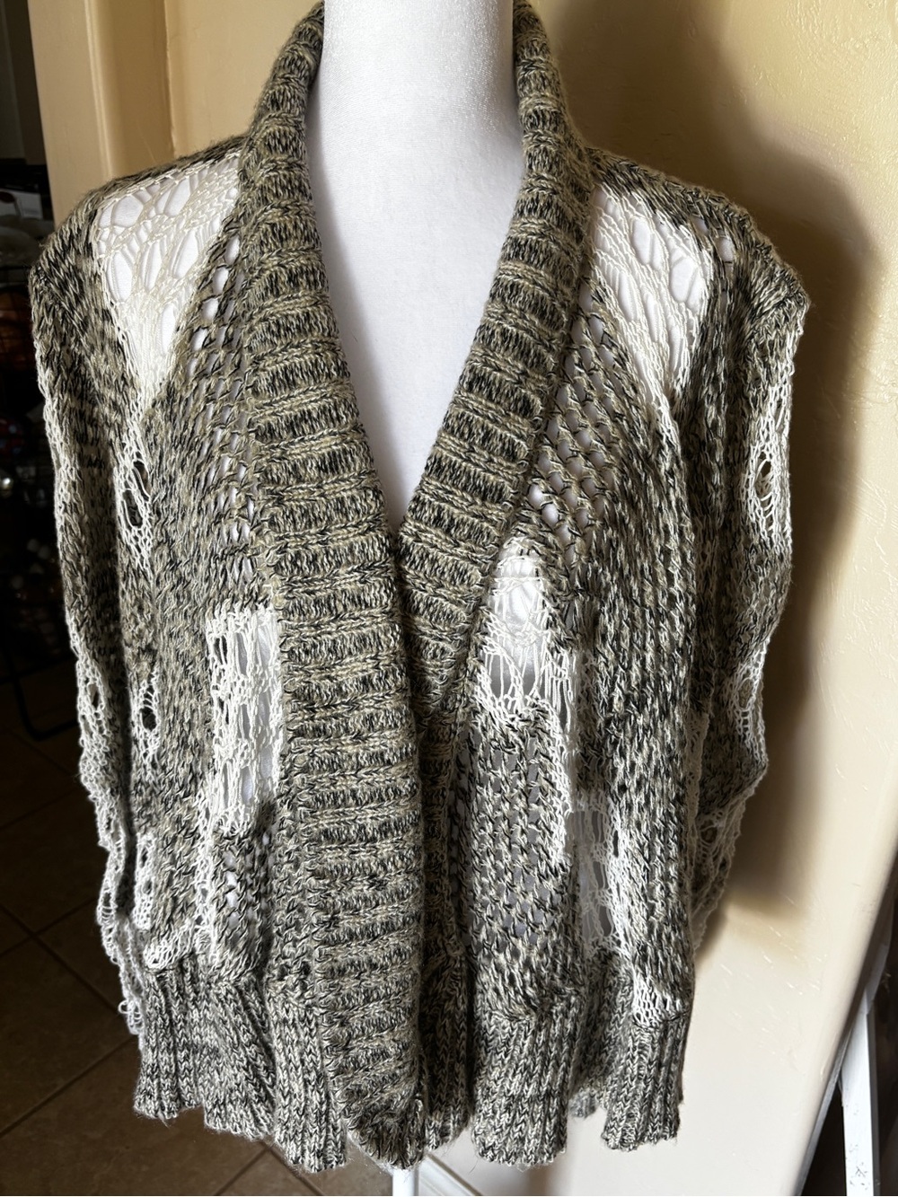 Beautiful Open-Knit Cardigan Sweater - Khaki, Black/Cream. Size M